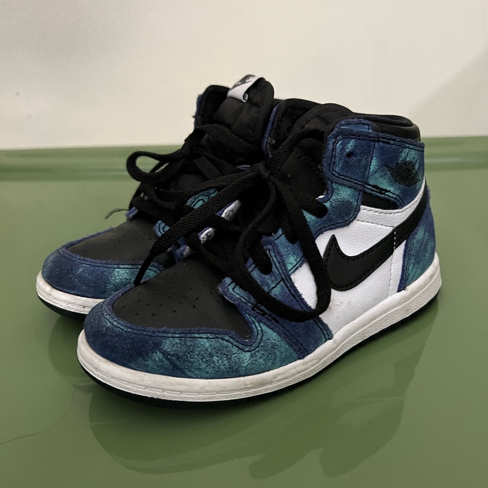 Tie dye retro Jordan 1 size 9c
